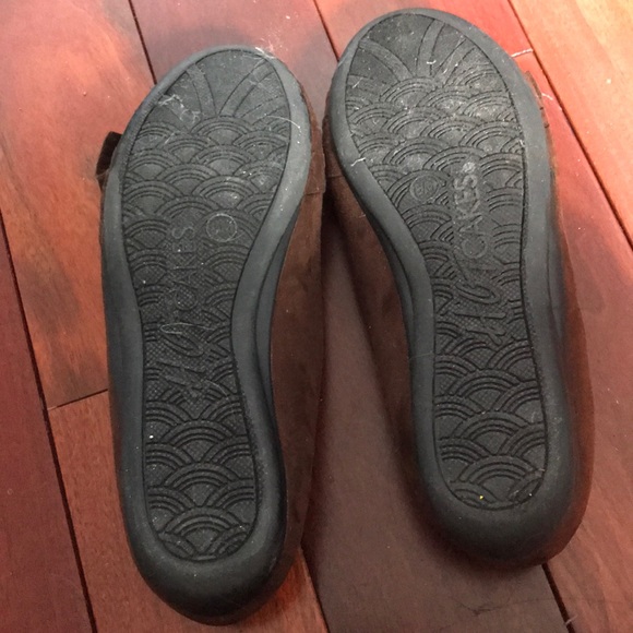 Brown Flats with bow accent - Picture 4 of 6